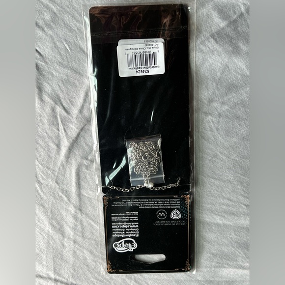 Fantastic Beasts Queenie Goldstein Wand Necklace (NWT) - Picture 2 of 6